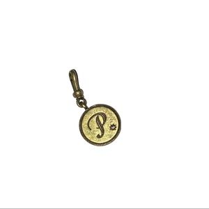 Chloe + Isabel Initial Charm - ‘P’